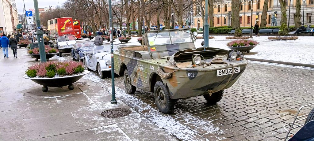 Amphibienfahrzeug - Oldtimer 