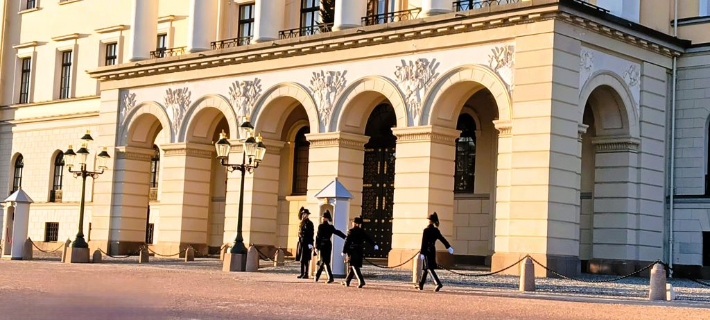 Wachablösung am Königlichen Schloss